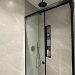 Angry Architects Apartment01 アパート
