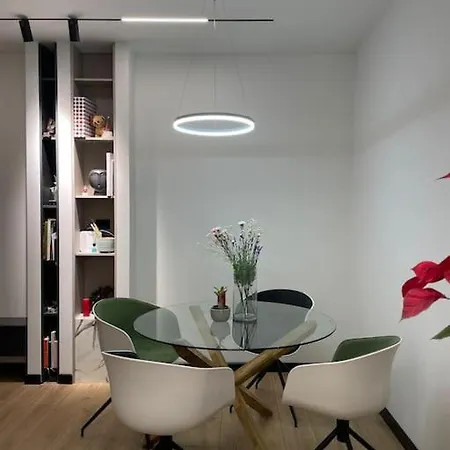 Angry Architects Apartment01 Lägenhet *