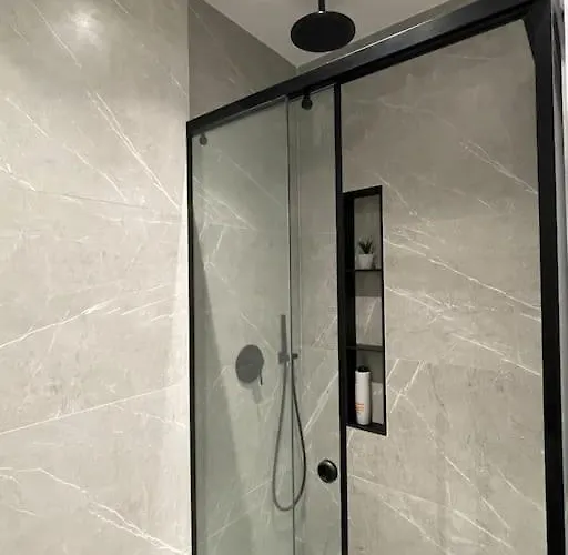 Angry Architects Apartment01 Appartement