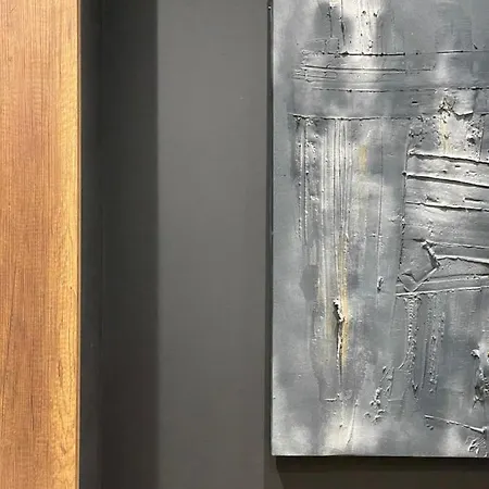 Angry Architects Apartment01 Tiran